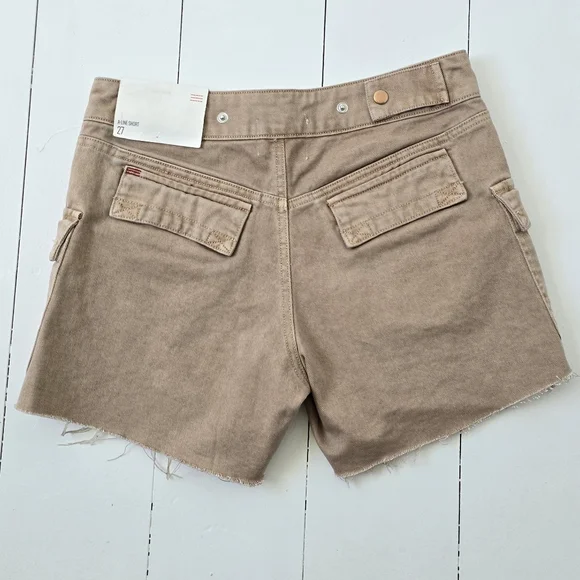 NWT Urban Outfitters BDG Aline Denim Cargo Short 27 - Picture 4 of 9